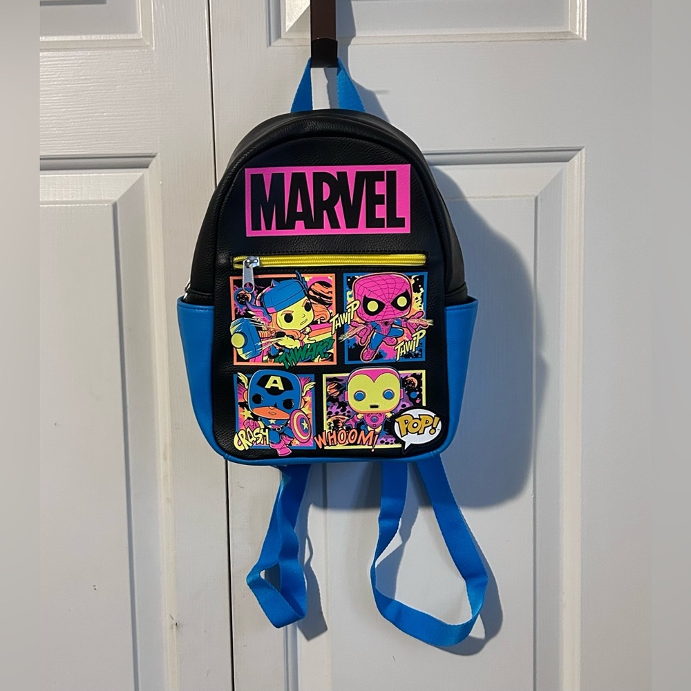 Marvel Mini Backpack - image 1